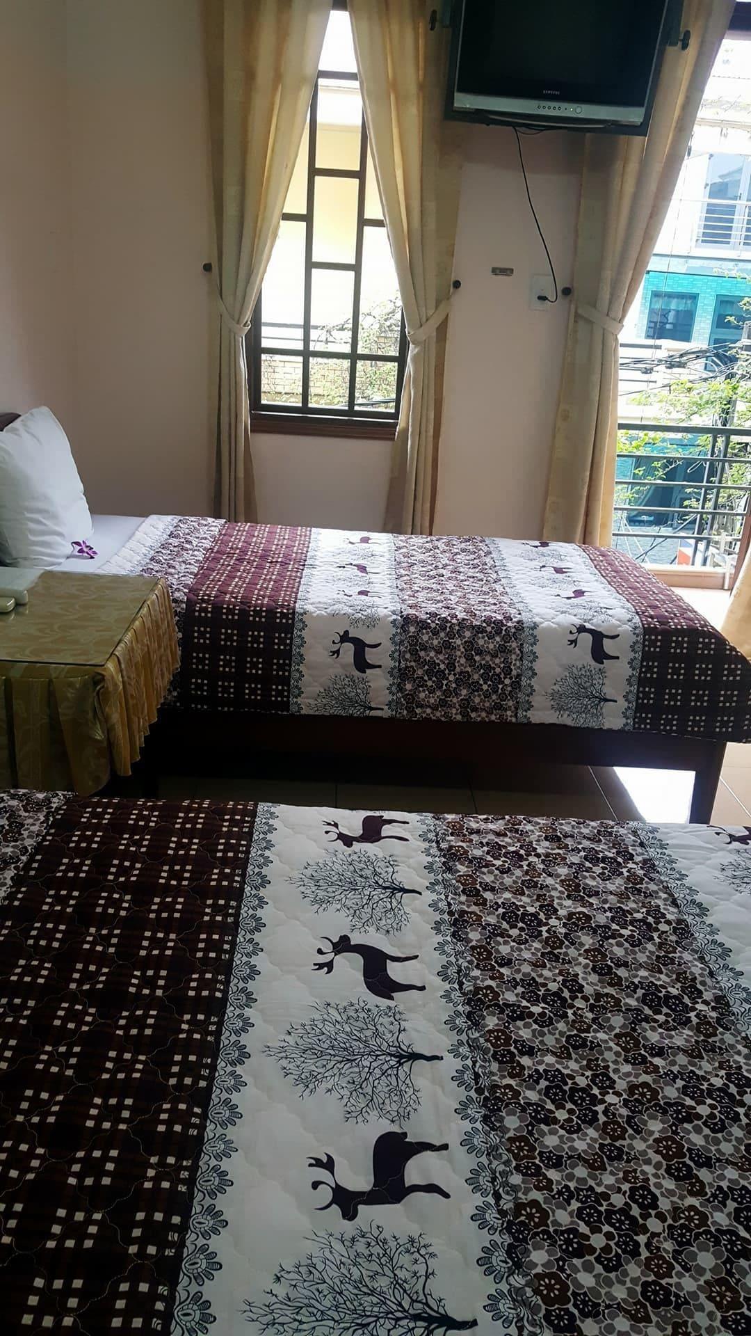 Phong Lan Guesthouse Hue Exterior foto