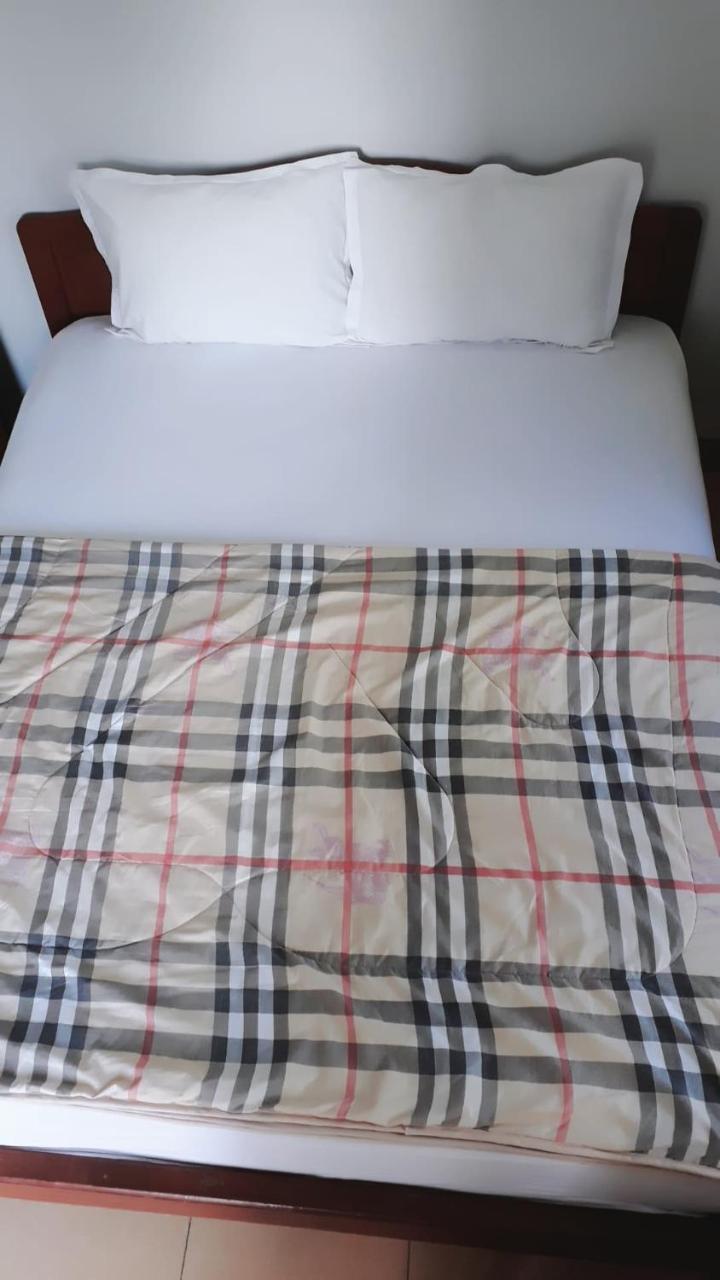 Phong Lan Guesthouse Hue Exterior foto